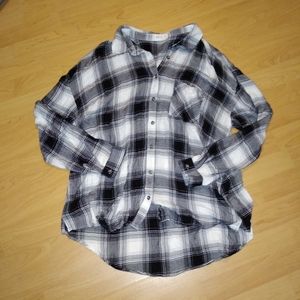 Black and White Plaid Maurices Shirt - Size XXL